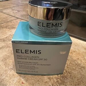 ELEMIS Pro-Collagen Marine Cream SPF 30 - Silver and Aqua